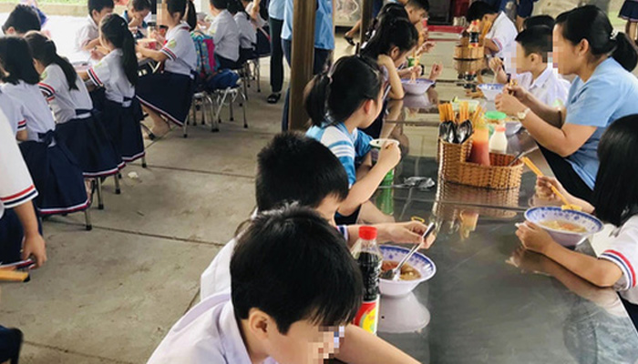 địa điểm kinh doanh quán ăn sáng