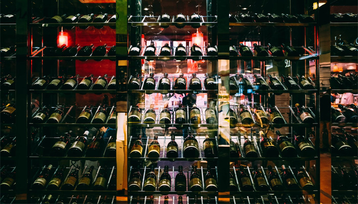 Cửa hàng Vintage Wine Saigon
