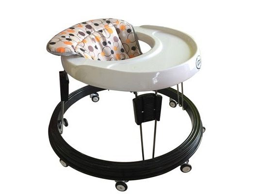 Có nên sử dụng xe tập đi cho bé? Xe tập đi tròn truyền thống