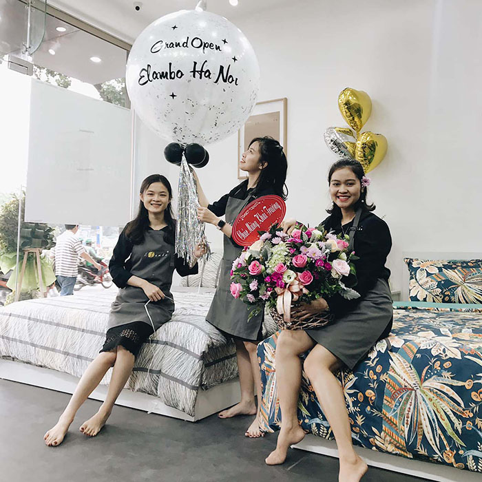 đội ngũ nhân viên elamo