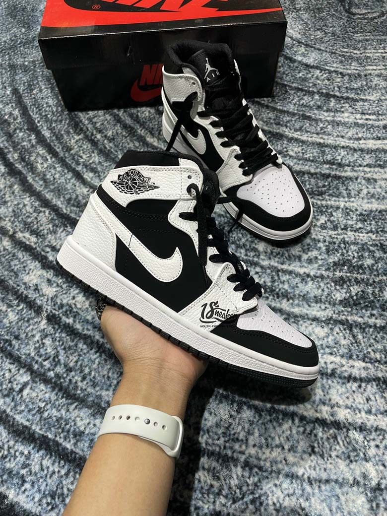 Các mẫu giày Nike đang hot 2022 Mà bạn không thể bỏ qua