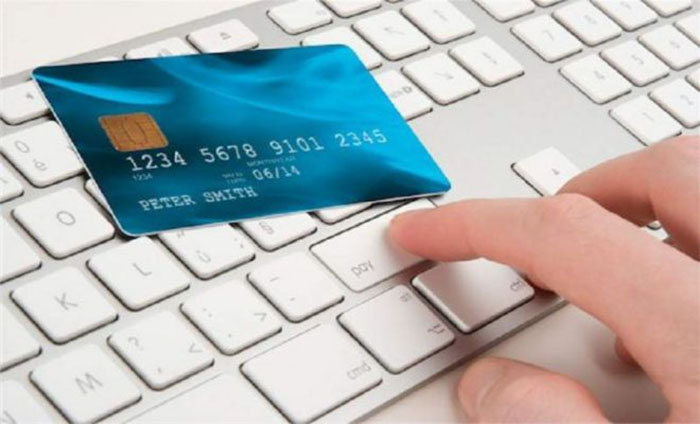 thẻ tín dụng có vay được tiền không