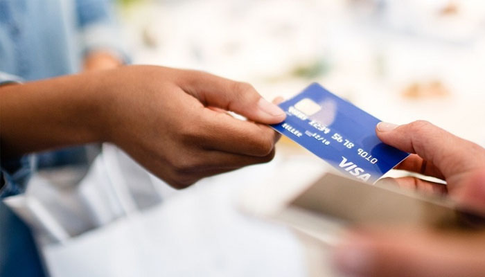 vay tiền qua thẻ atm
