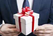 Những món quà tặng sếp sang trọng, gây ấn tượng tốt quà tặng sếp