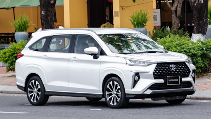 BẢNG GIÁ XE TOYOTA 7 CHỖ