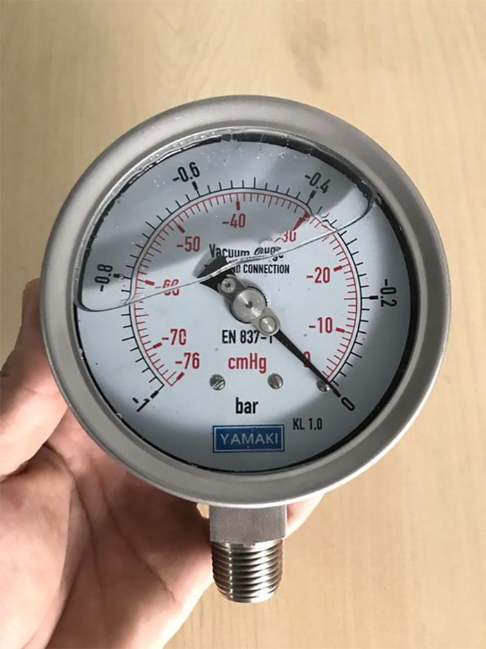Các loại đồng hồ đo áp suất có dầu