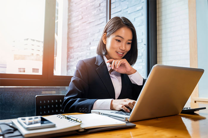 nhân sự cấp cao chuyên nghiệp